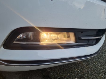 2015 Volkswagen Passat 1.6 TDI DSG 120HP Highline €7,899 thumbnail