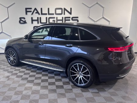 2022 Mercedes-Benz EQC - view 3