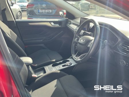 2021 Ford Focus - thumbnail 11