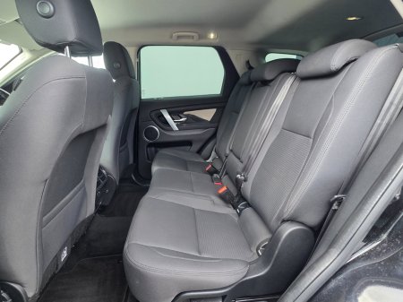 2020 Land Rover Discovery Sport - thumbnail 15