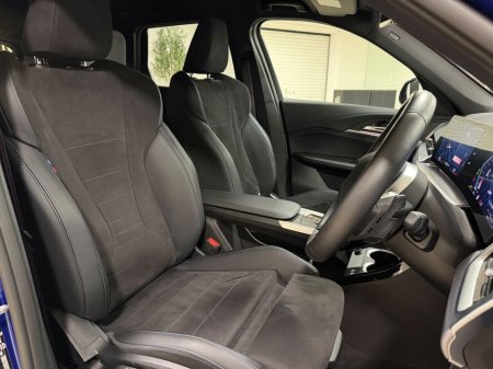 2025 BMW X1 25e M-SPORT PRO X-DRIVE=ONLY 3000 MILES//HUGE SPEC//AS NEW=2 YEAR BMW WARRANTY=TAILORED FINANCE PACKAGES INCL PCP AVAILABLE=TRADE IN'S WELCOME €54,995 thumbnail