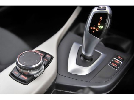 2017 BMW 1 Series 118i AUTO *REVERSE CAMERA*REAR PARK SENSORS* €16,890 thumbnail