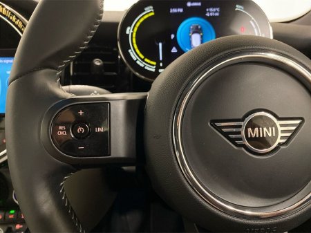 2023 MINI Hatch Electric Level 3 thumbnail