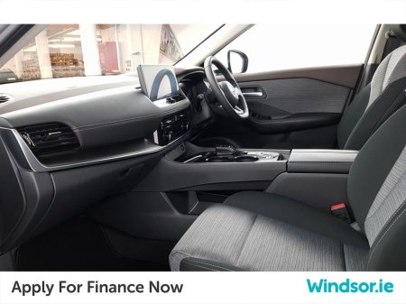 2025 Nissan X-Trail - thumbnail 4