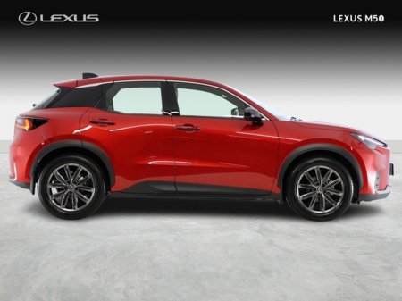 2025 Lexus LBX Elegant €39,950 thumbnail