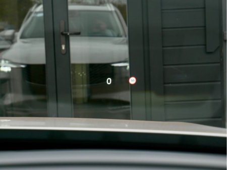 2025 Volvo XC90 - thumbnail 28