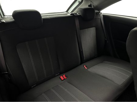 2014 Opel Corsa 1.2 LIMITED EDITION 85PS €5,995 thumbnail