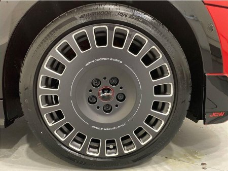 2025 MINI Hatch Cooper S 3 Door €47,950 thumbnail