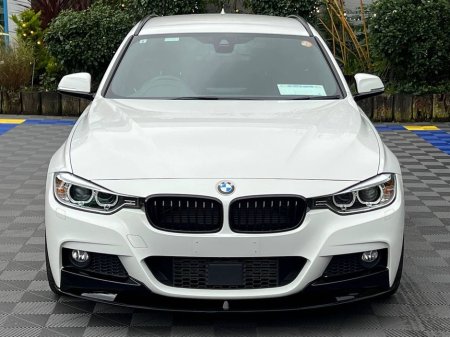 2015 BMW 3 Series - thumbnail 16