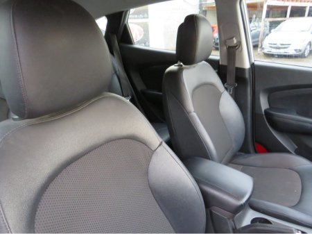 2014 Hyundai ix35 1.7 CRDI SE 5DR NCTD & TAXED 26 TRADE SALE €2,999 thumbnail