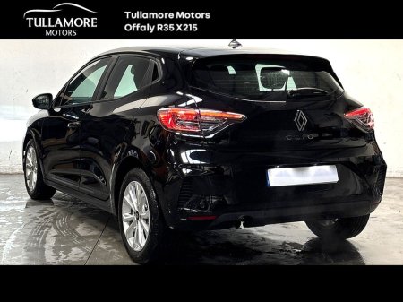 2025 Renault Clio TCe 90 DFull Evolution €23,900