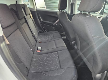 2014 Peugeot 2008 ACTIVE 1.4 HDI 4DR €7,950 thumbnail