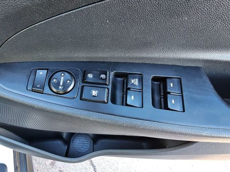 2017 Hyundai Tucson 1.7 CRDI, COMFORT MODEL, LOW MILEAGE, FINANCE, NATIONWIDE WARRANTY, 5 STAR REVIEWS €14,995 thumbnail