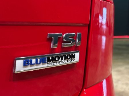 2016 Volkswagen Golf - thumbnail 12