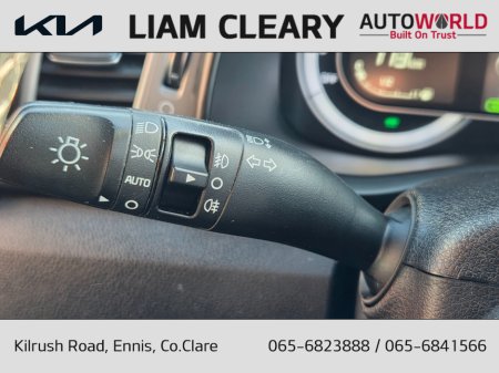 2017 Kia Niro - thumbnail 22