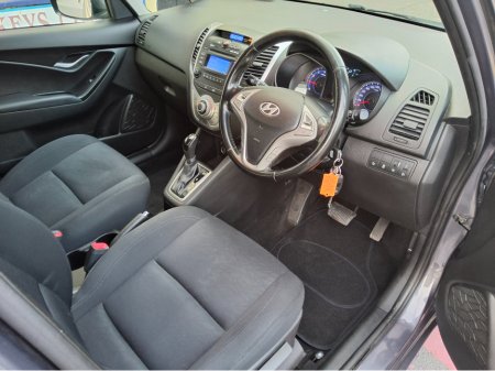 2016 Hyundai ix20 - thumbnail 10