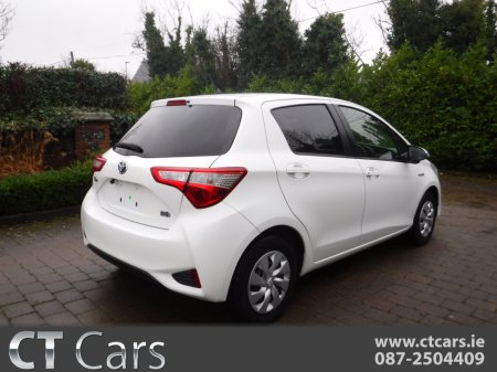 2018 Toyota Yaris VITZ 1.5 AUTO HYBRID LOW MILEAGE €11,950 thumbnail