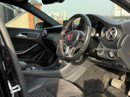 2015 Mercedes-Benz A Class - thumbnail 16