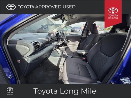 2025 Toyota Yaris - photo 6