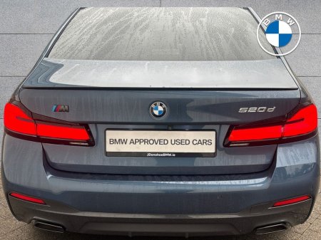 2023 BMW 5 Series - thumbnail 15