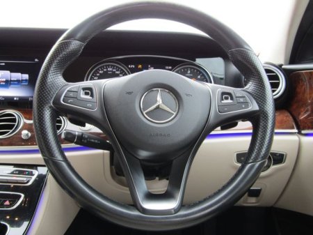 2017 Mercedes-Benz E Class E 220 d D Avantgarde 4DR Auto €15,950 thumbnail