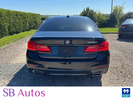 2017 BMW 5 Series - photo 9