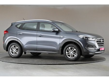 2017 Hyundai Tucson 1.6 PETROL *REAR PARK SENSORS* €17,890 thumbnail