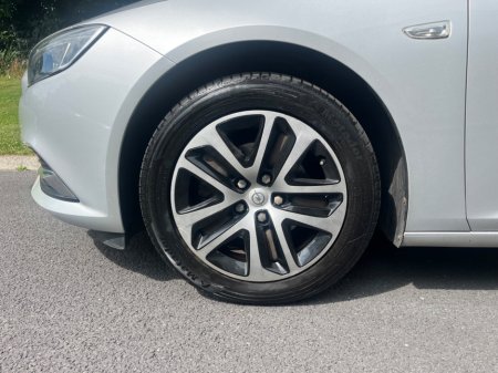 2018 Opel Insignia 1.6 (110PS) Turbo D ecoTEC SC €8,950 thumbnail