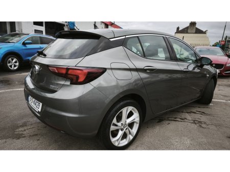 2019 Opel Astra - thumbnail 4