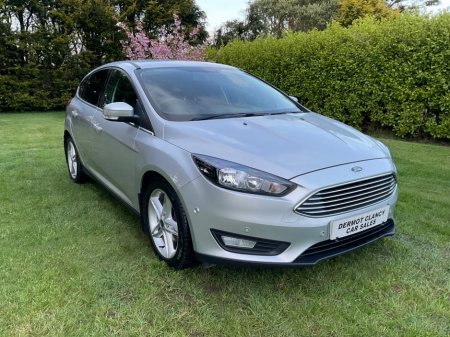 2017 Ford Focus - photo 2