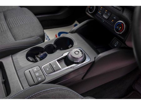 2020 Ford Focus - thumbnail 15