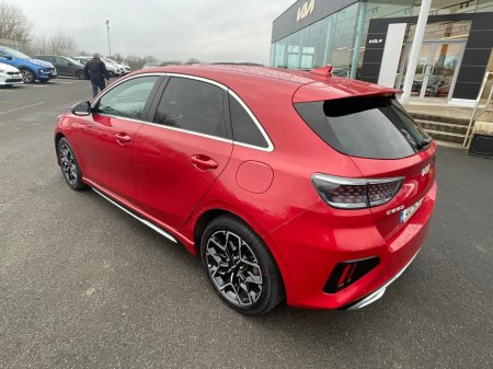 2022 Kia Ceed - thumbnail 3