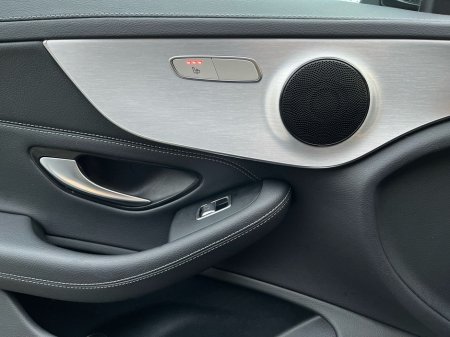 2021 Mercedes-Benz C Class - thumbnail 14
