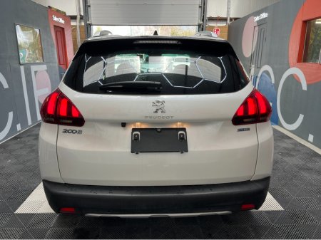 2017 Peugeot 2008 - photo 3