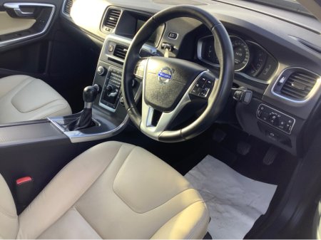 2014 Volvo S60 D2 SE 4DR €5,000 thumbnail