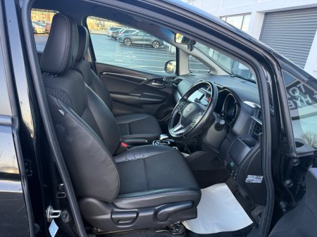 2016 Honda Fit  €11,450 thumbnail