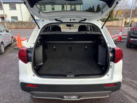 2020 Suzuki Vitara 1.4 BOOSTERJET HYBRID S SZ-T 5DR €17,950 thumbnail