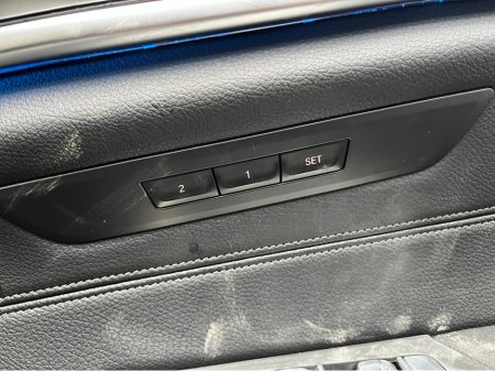 2022 BMW 5 Series 2022 BMW 523E M-SPORT 2.0 AUTOMATIC / CRUISE CONTROL / 360° PARKING CAMERA / PADDLE SHIFTERS / ELECTRIC MEMORY & HEATED SEATS / APPLE CARPLAY / HEATED REAR SEATS thumbnail