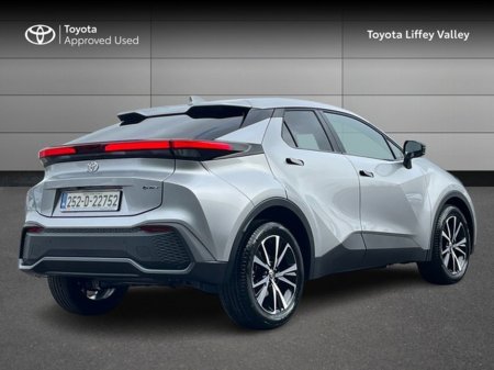 2025 Toyota C-HR C-HR HYBRID SPORT 1.8 €41,450 thumbnail