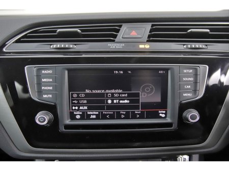 2017 Volkswagen Touran 1.4 TSI DSG TRENDLINE *CARPLAY*ANDROID*REVERSE CAM* €18,480 thumbnail