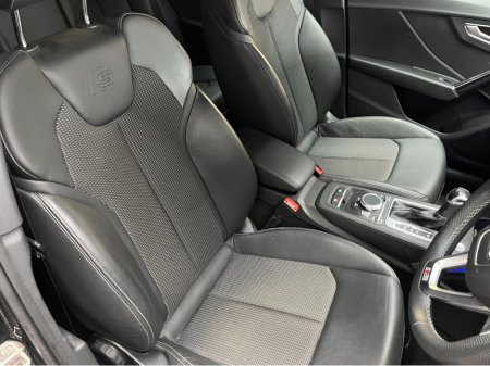 2023 Audi Q2 2023 AUDI Q2 35TDI S LINE 2.0 AUTOMATIC / CRUISE CONTROL / REVERSE CAMERA / HEATED SEATS / PADDLE SHIFTERS / APPLE CARPLAY thumbnail