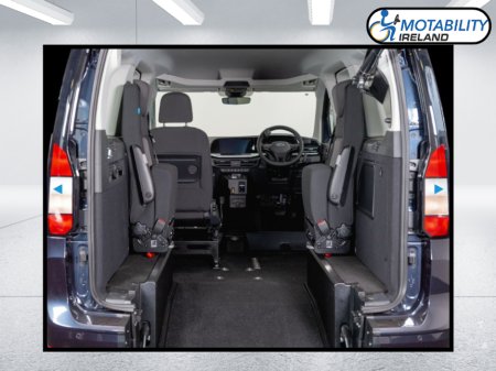 2026 Ford Tourneo Connect - thumbnail 6