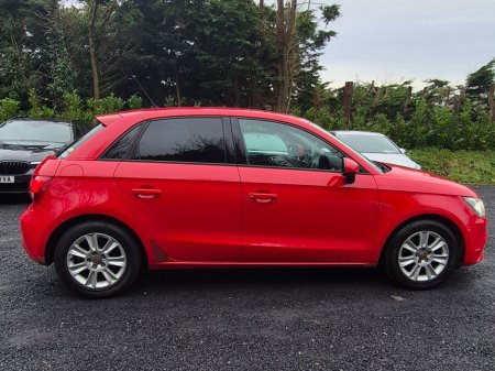 2014 Audi A1 - thumbnail 8