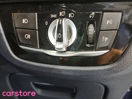 2017 BMW 5 Series - thumbnail 18