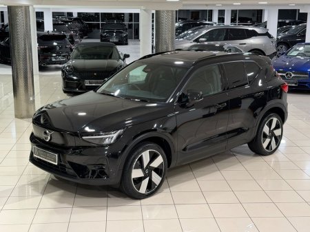 2023 Volvo XC40 - thumbnail 7