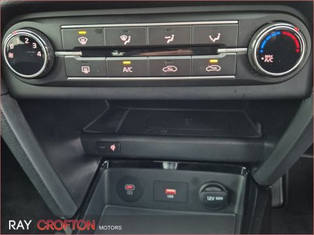 2024 Kia Ceed 1.0 GT Line Petrol €24,950 thumbnail