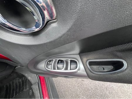 2011 Nissan Juke - thumbnail 7