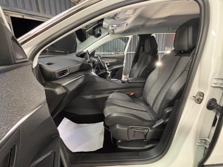 2021 Peugeot 3008 1.5 BlueHDi 130bhp Allure €22,950 thumbnail