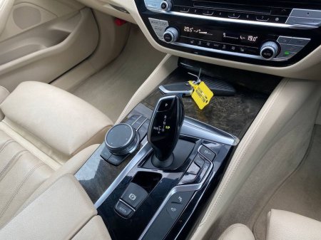 2019 BMW 5 Series - thumbnail 11