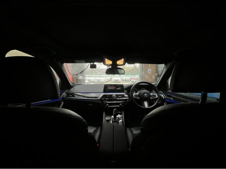 2017 BMW 5 Series - thumbnail 18